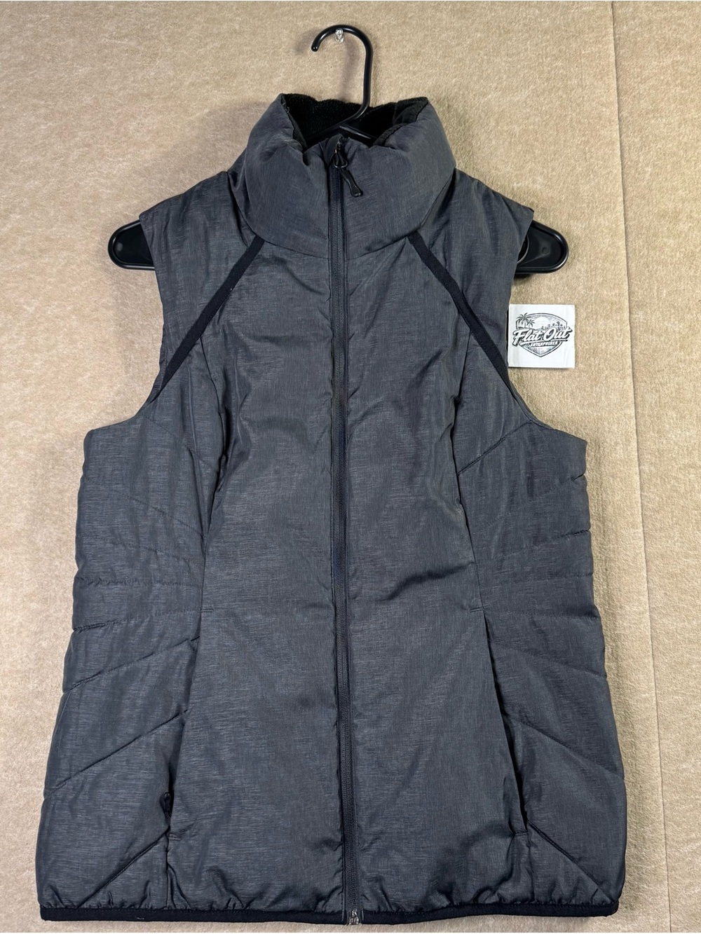 C9 Champion Women’s Gray Puffer Vest Size Small Fleece Collar